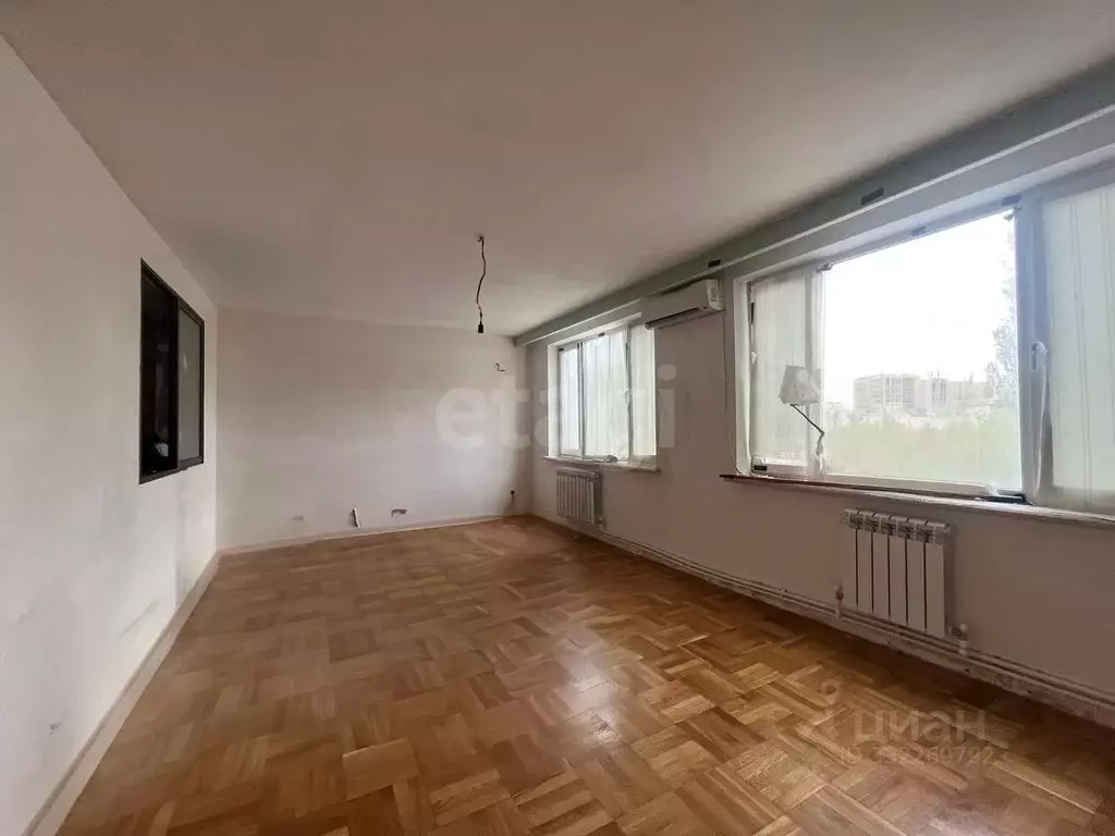 4-к кв. Дагестан, Махачкала ул. Абдуллы Алиева, 49 (111.0 м) - Фото 1