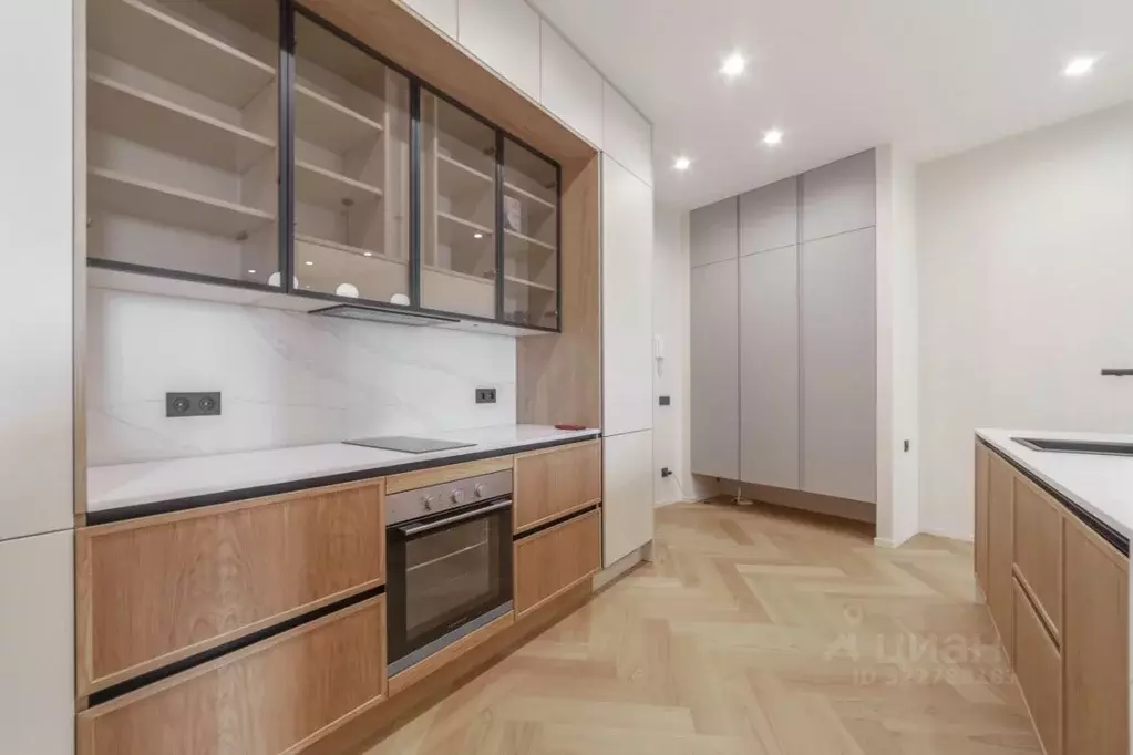 2-к кв. Санкт-Петербург Ушаковская наб., 3к2 (70.4 м) - Фото 2