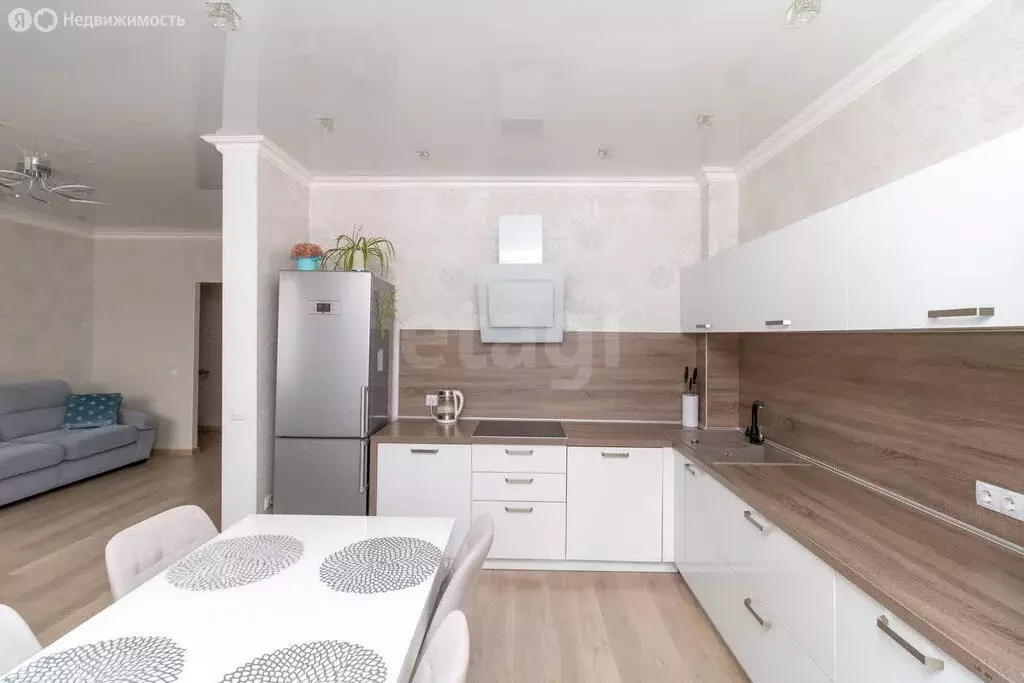 3-комнатная квартира: Тюмень, улица Беляева, 29к1 (83 м) - Фото 1