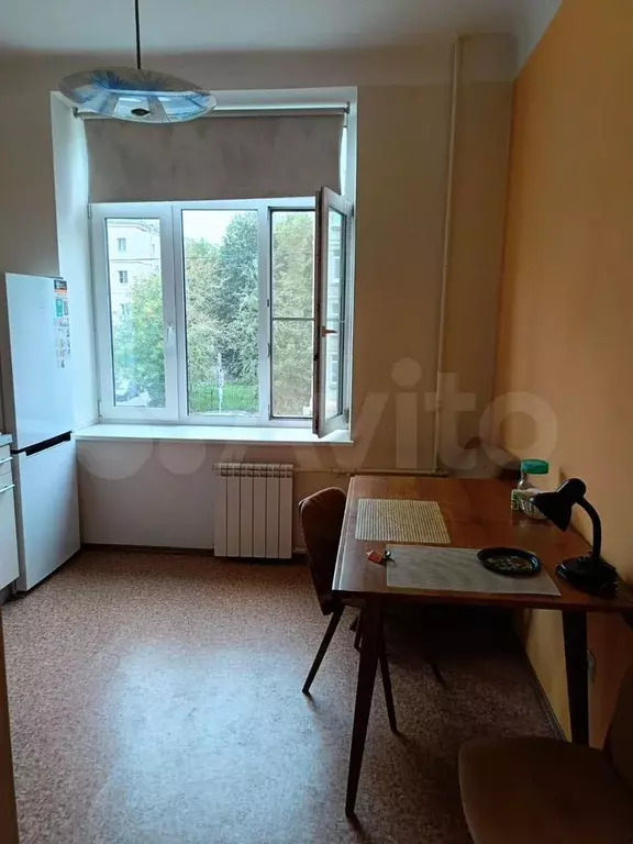 1-к. квартира, 42 м, 2/5 эт. - Фото 1