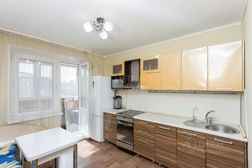 2-к кв. Тюменская область, Тюмень ул. Жуковского, 88/1 (61.0 м) - Фото 1