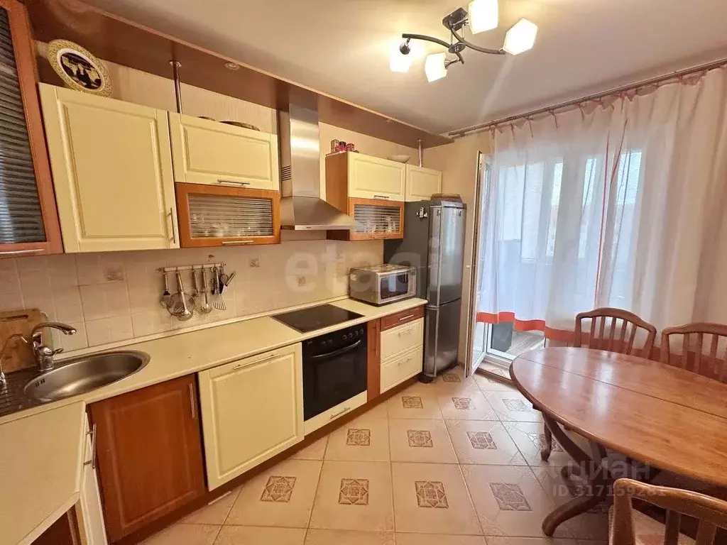 1-к кв. Ленинградская область, Кириши просп. Ленина, 55 (48.0 м) - Фото 0