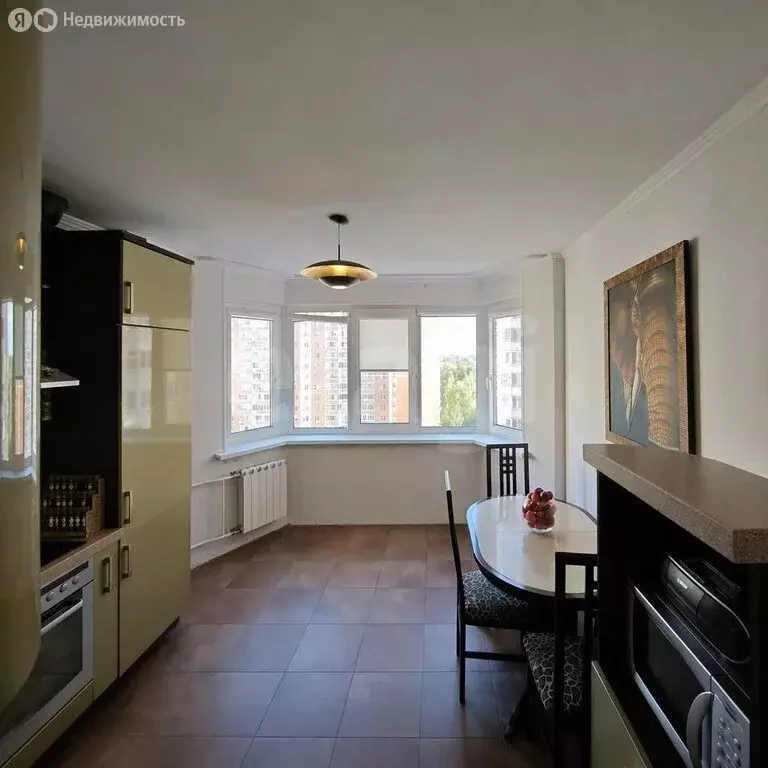 3-комнатная квартира: Балашиха, улица Твардовского, 18 (76.3 м) - Фото 1