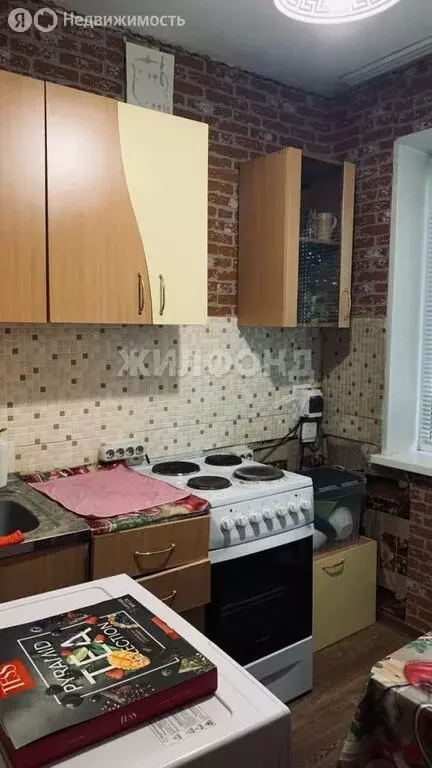 2-комнатная квартира: Абакан, улица Тельмана, 96А (45 м) - Фото 1