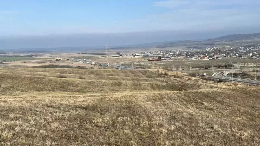 Участок в Ставропольский край, Предгорный муниципальный округ, пос. ... - Фото 1