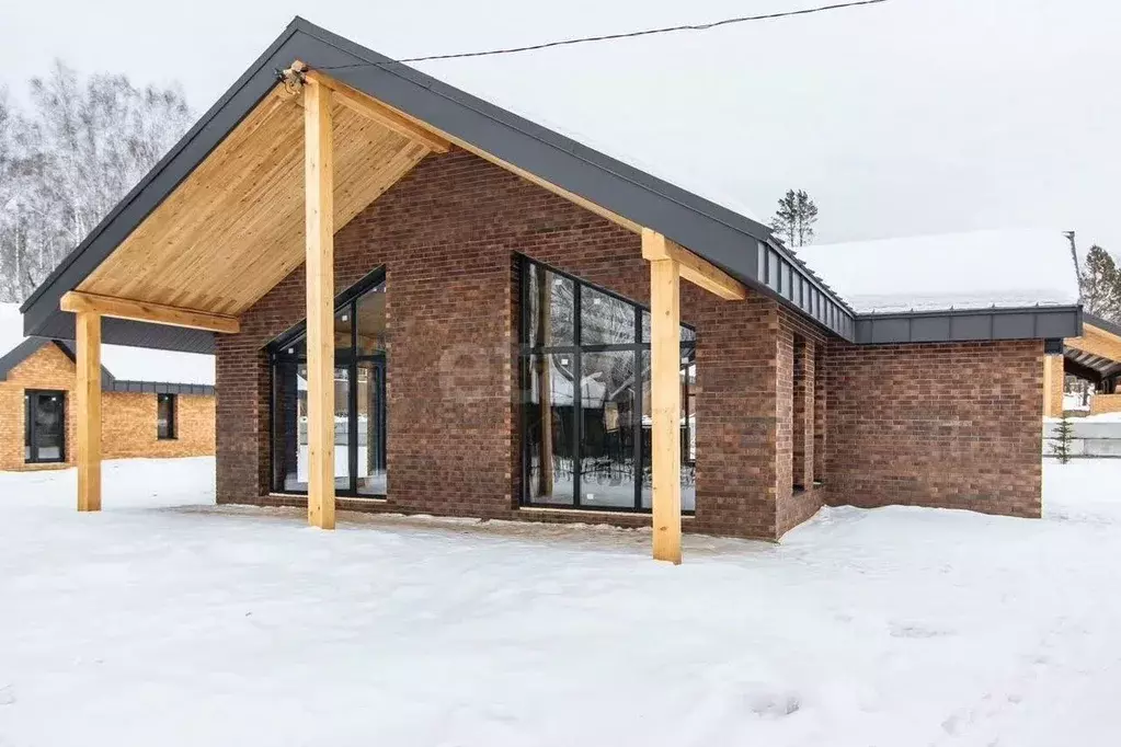 Дом в Новосибирская область, Искитимский район, с. Морозово 1 (150 м) - Фото 1