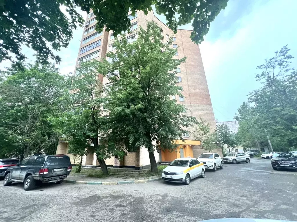 2-к кв. Московская область, Химки 9 Мая ул., 17 (55.0 м) - Фото 0