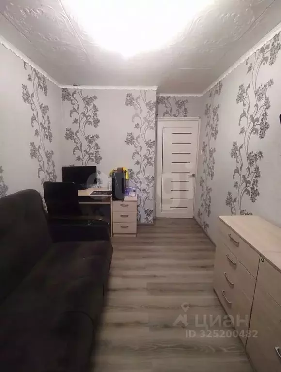 2-к кв. Псковская область, Псков ул. Ижорского Батальона, 35 (42.9 м) - Фото 2