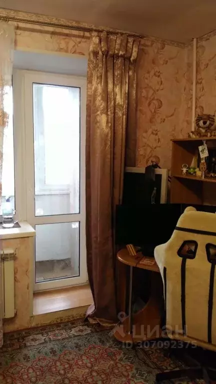 4-к кв. Волгоградская область, Волгоград ул. Батова, 3 (70.0 м) - Фото 0