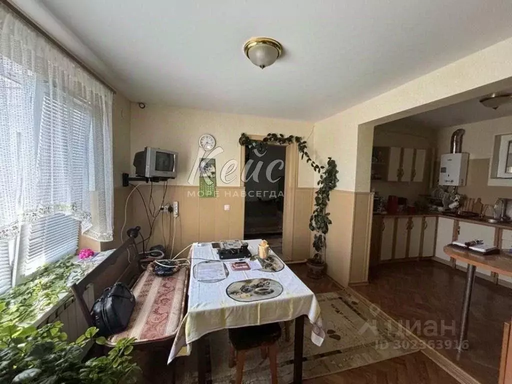 Дом в Крым, Феодосия муниципальный округ, Приморский пгт ул. Мира (99 ... - Фото 1