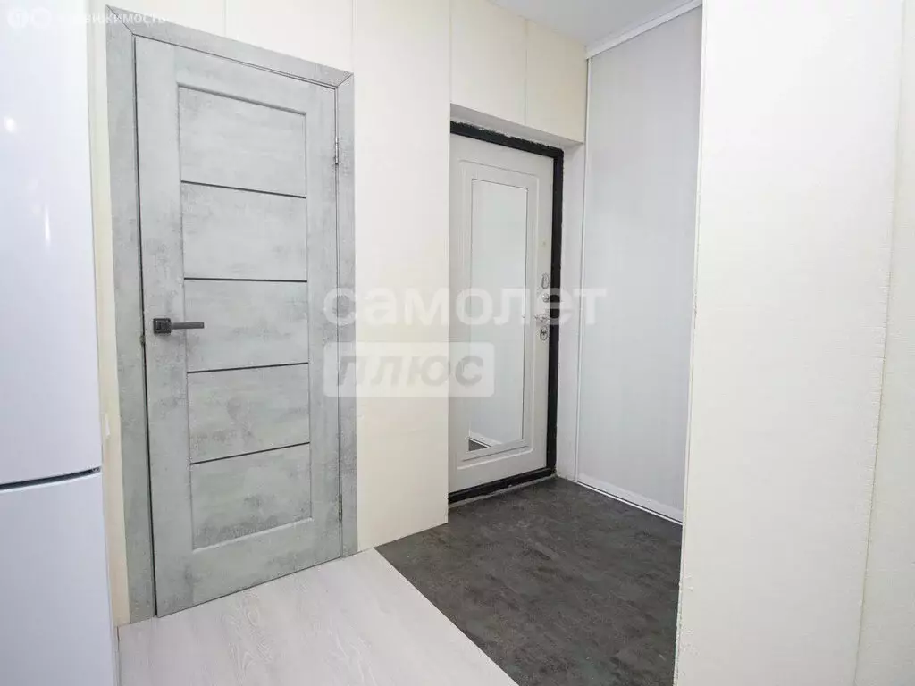 Квартира-студия: Ульяновск, проспект Генерала Тюленева, 6Б (26.7 м) - Фото 2