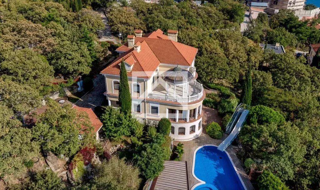 Дом в Крым, Ялта муниципальный округ, Санаторное пгт  (528 м) - Фото 1