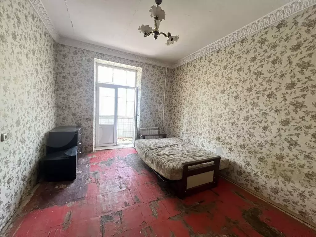Комната 14 м в 3-к., 2/5 эт. - Фото 1