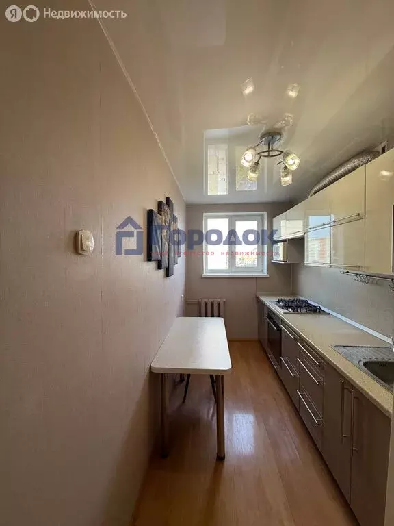 2-комнатная квартира: Каменск-Уральский, Комсомольский бульвар, 49 ... - Фото 2