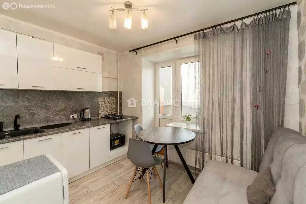 1-комнатная квартира: Владимир, улица Нижняя Дуброва, 46Б (27 м) - Фото 1