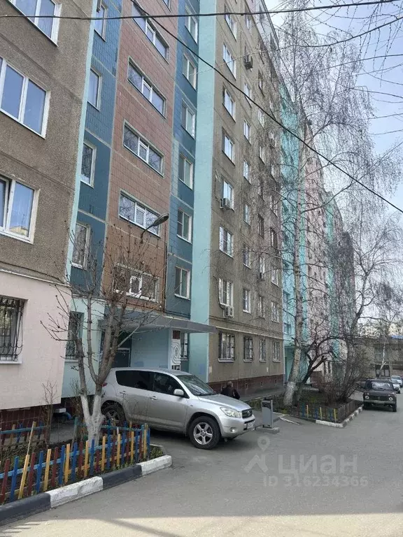 1-к кв. Саратовская область, Саратов Алексеевская ул., 5 (38.0 м) - Фото 0