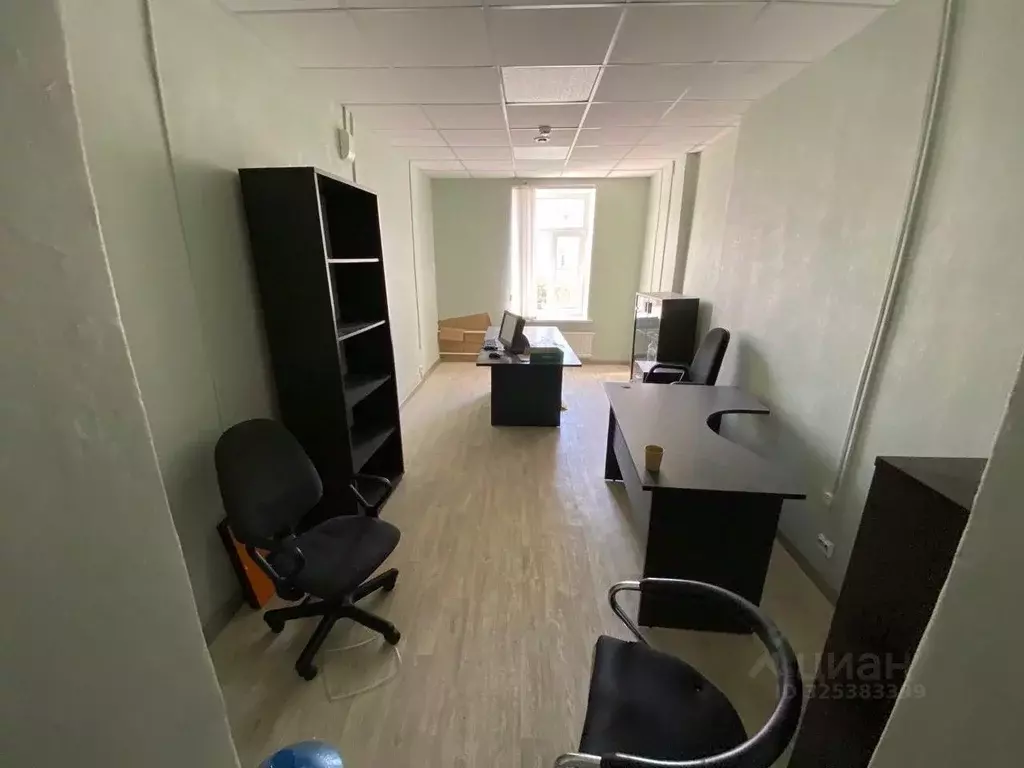 Офис в Санкт-Петербург Суворовский просп., 65 (100 м) - Фото 1