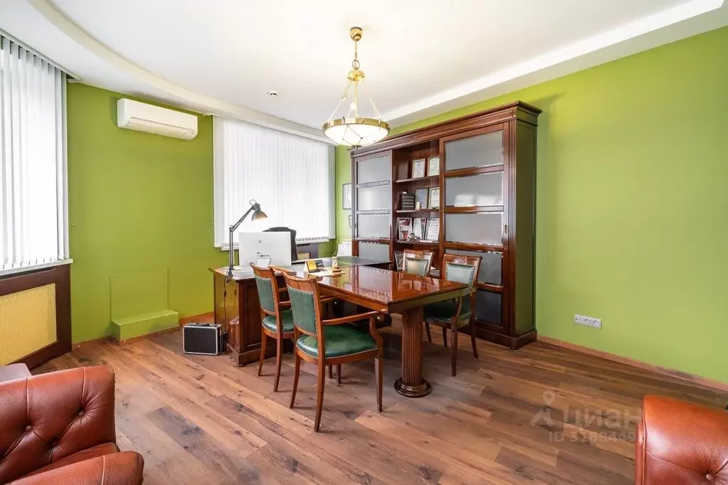Офис в Санкт-Петербург Петропавловская ул., 4 (230 м) - Фото 1