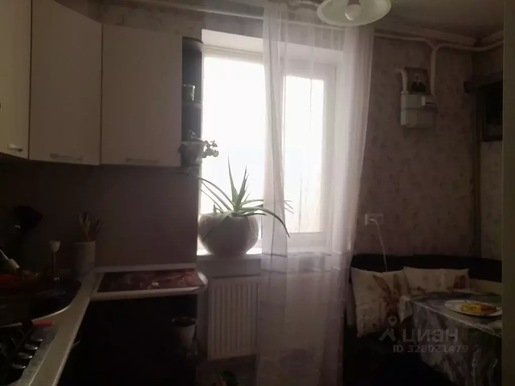 4-к кв. Мурманская область, Кола Красноармейская ул., 7 (62.3 м) - Фото 2