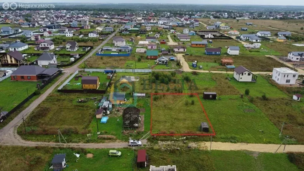 Участок в деревня Кипень, 1-я Медвежья улица (10 м) - Фото 1