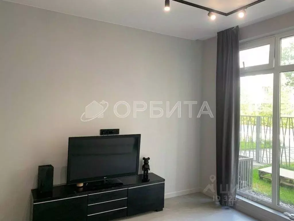 2-к кв. Тюменская область, Тюмень ул. Василия Шамова, 6 (63.3 м) - Фото 2