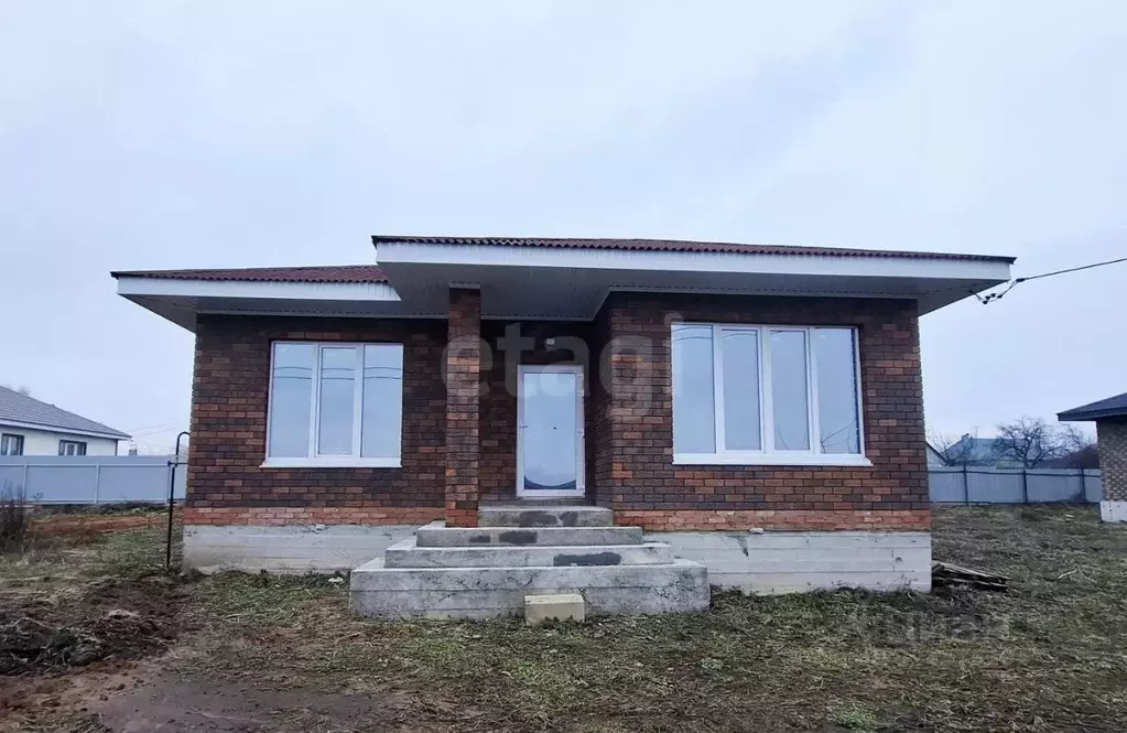 Дом в Башкортостан, Иглинский район, с. Акбердино Центральная ул., 57 ... - Фото 1