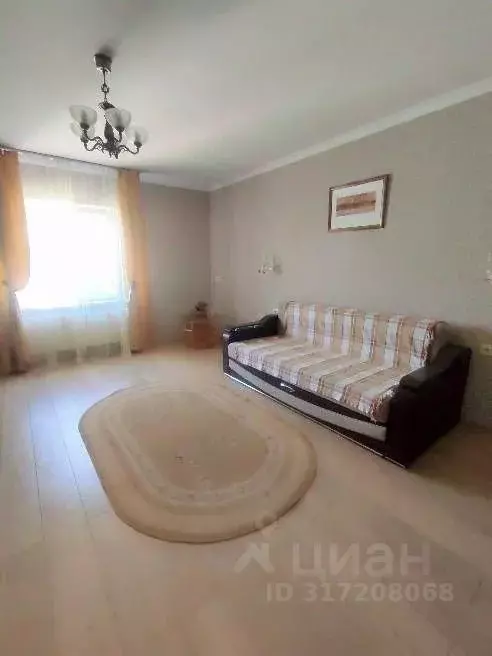Дом в Крым, Симферополь просп. Победы, 262А (150 м) - Фото 0