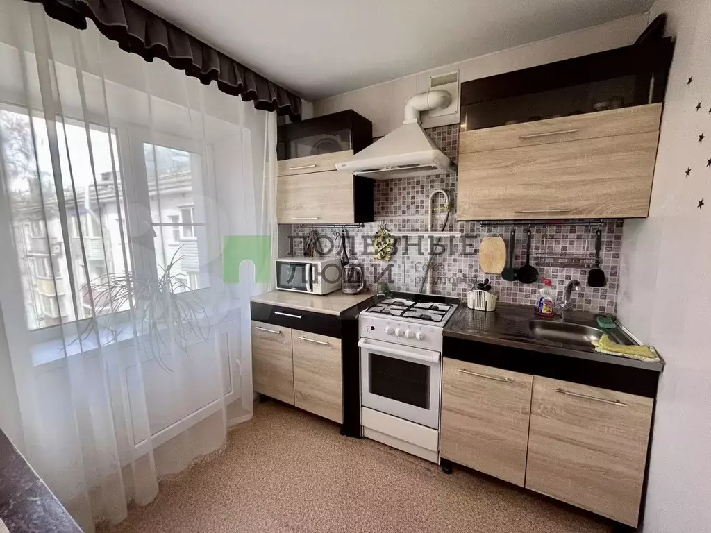 3-к. квартира, 55 м, 5/5 эт. - Фото 1