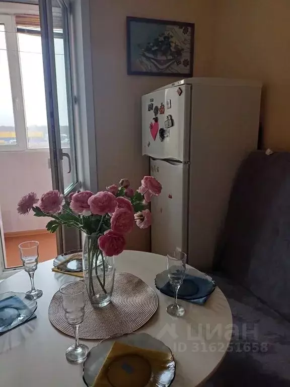 1-к кв. Орловская область, Орел Межевой пер., 9 (38.0 м) - Фото 0