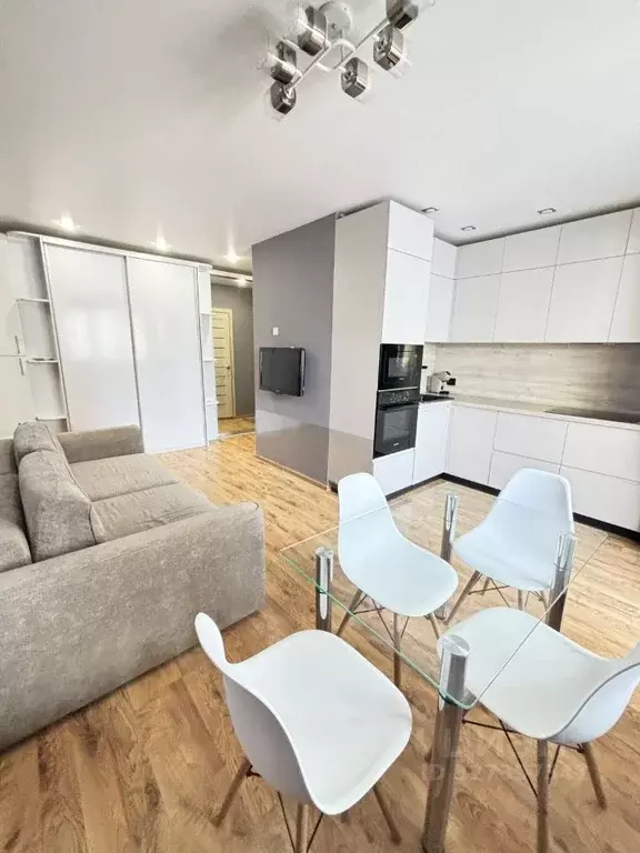 2-к кв. Челябинская область, Челябинск просп. Краснопольский, 3В (64.7 ... - Фото 1