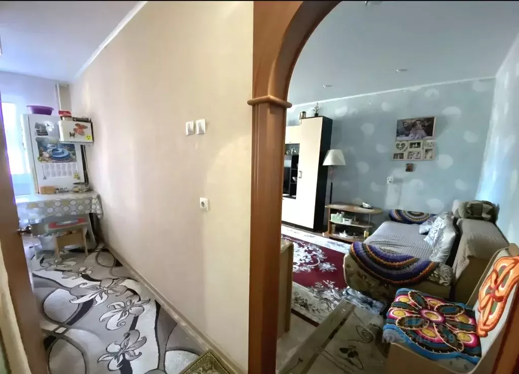 1-к кв. Хакасия, Абакан Пирятинская ул., 23 (30.0 м) - Фото 2