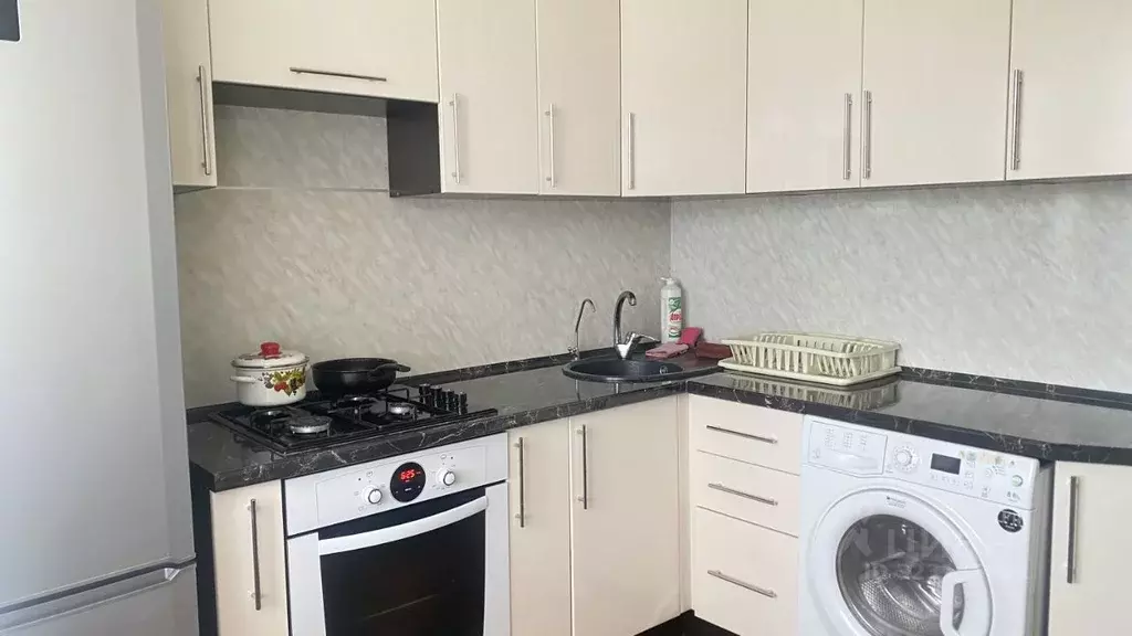 2-к кв. Татарстан, Бавлы ул. Островского, 5 (48.0 м) - Фото 1