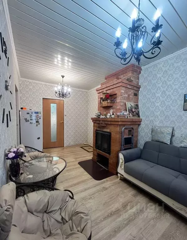 Дом в Ленинградская область, Луга Парковая ул., 16 (102 м) - Фото 1