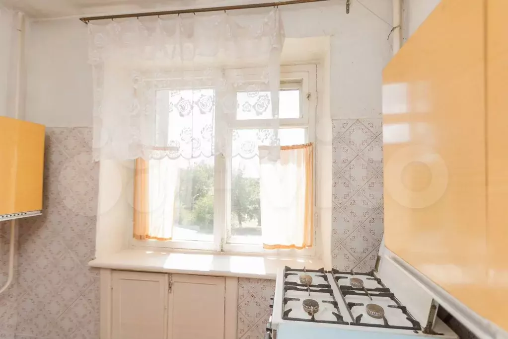 4-к. квартира, 60 м, 4/5 эт. - Фото 1