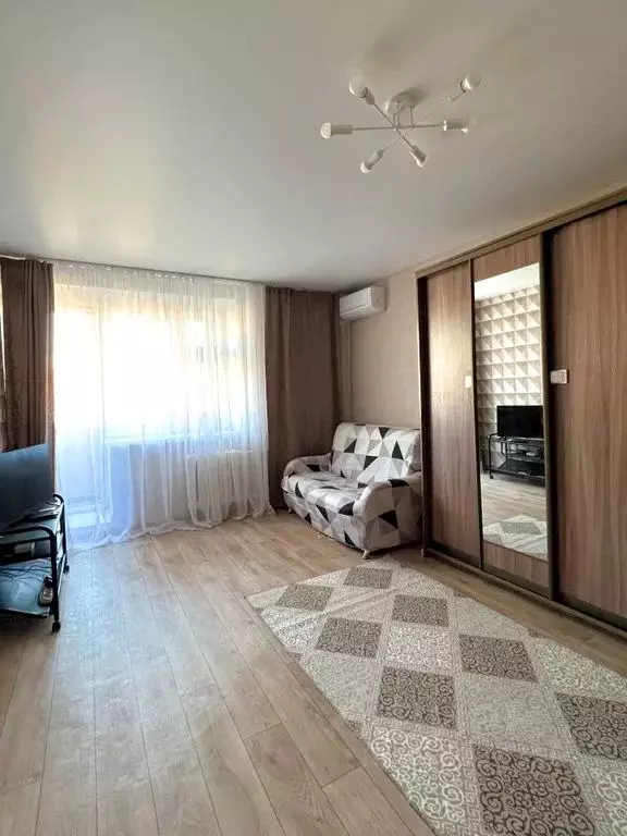 1-к кв. Татарстан, Казань ул. Серова, 41 (36.0 м) - Фото 0