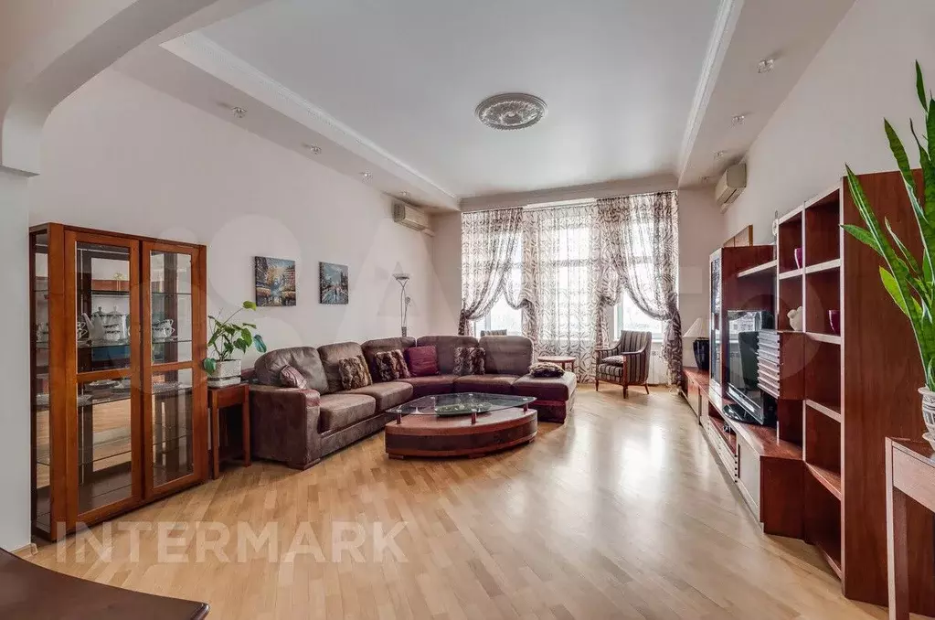 4-к. квартира, 130 м, 5/6 эт. - Фото 1