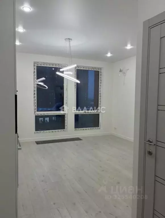 3-к кв. Москва Новоостаповская ул., 20 (50.4 м) - Фото 1