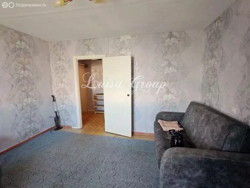 1-комнатная квартира: Октябрьский, улица Кортунова, 8 (28 м) - Фото 2