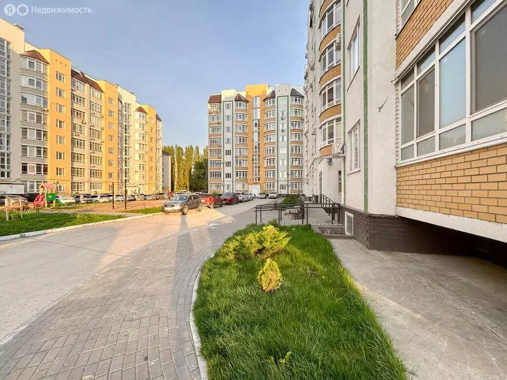 1-комнатная квартира: Балаково, улица Набережная Леонова, 45 (46 м) - Фото 1
