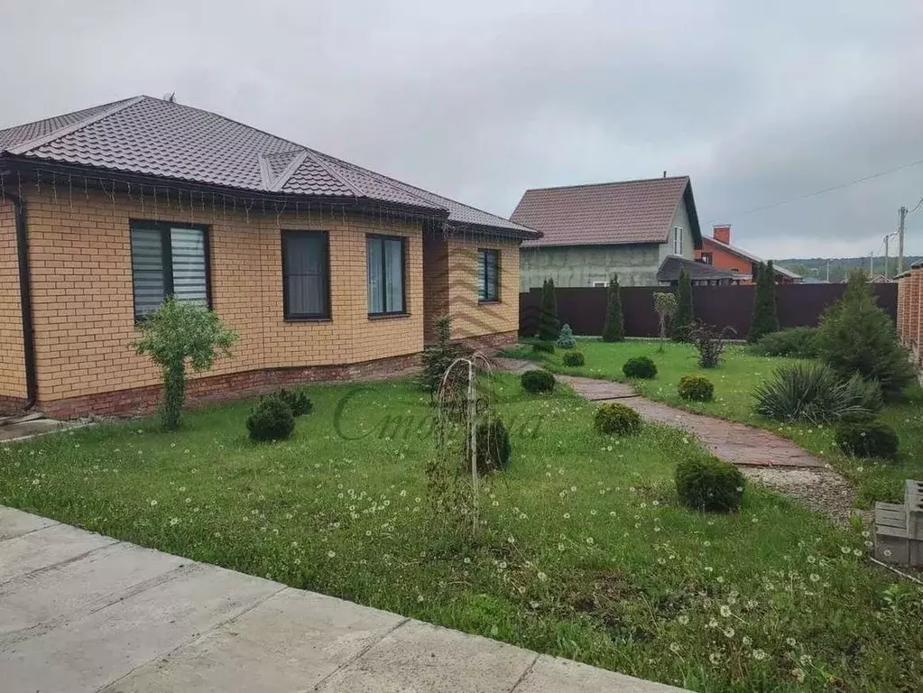 Коттедж в Белгородская область, Старый Оскол пер. Липовый (156 м) - Фото 1