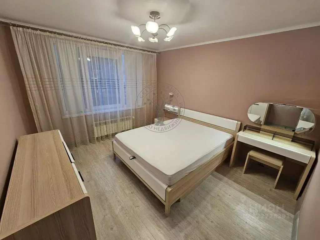 1-к кв. Свердловская область, Екатеринбург ул. Краснолесья, 10/3 (37.6 ... - Фото 0