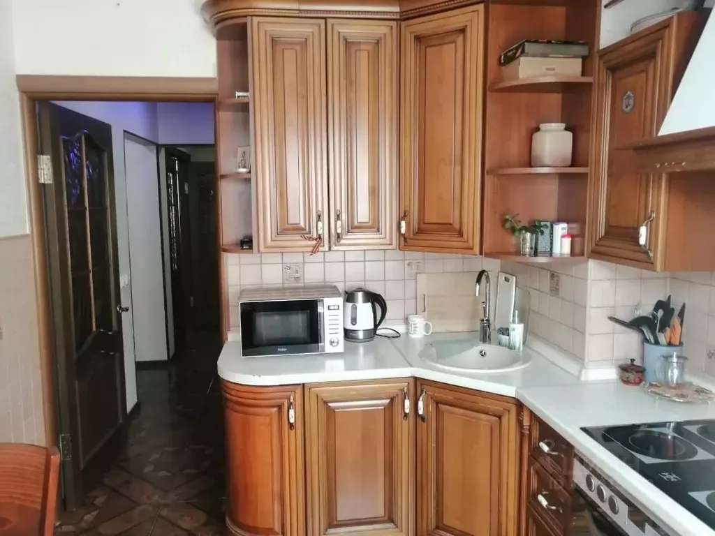 3-к кв. Ямало-Ненецкий АО, Ноябрьск Магистральная ул., 75 (67.4 м) - Фото 0