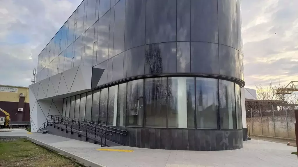 Помещение свободного назначения в Краснодарский край, Краснодар ... - Фото 1