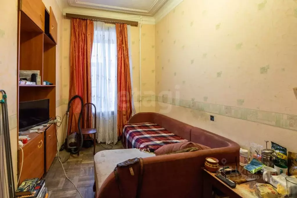 Комната Санкт-Петербург 8-я Советская ул., 32 (12.0 м) - Фото 1