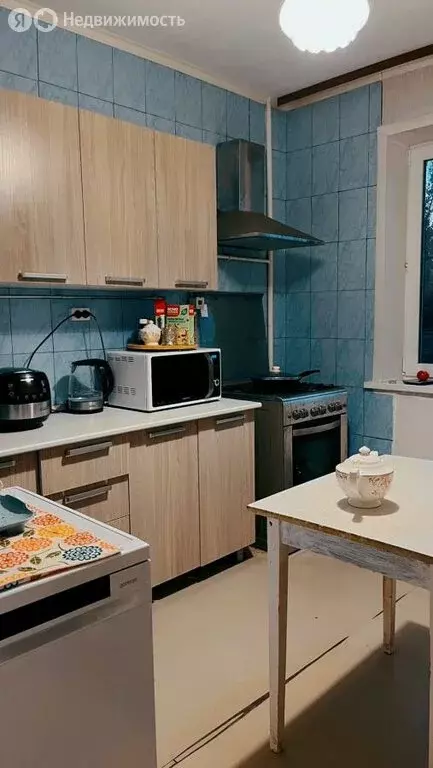 3-комнатная квартира: Воронеж, бульвар Победы, 24 (62.6 м) - Фото 0