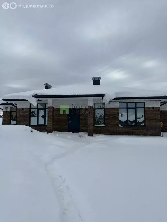 Дом в Ижевск, улица Воинской Славы, 27 (168 м) - Фото 1