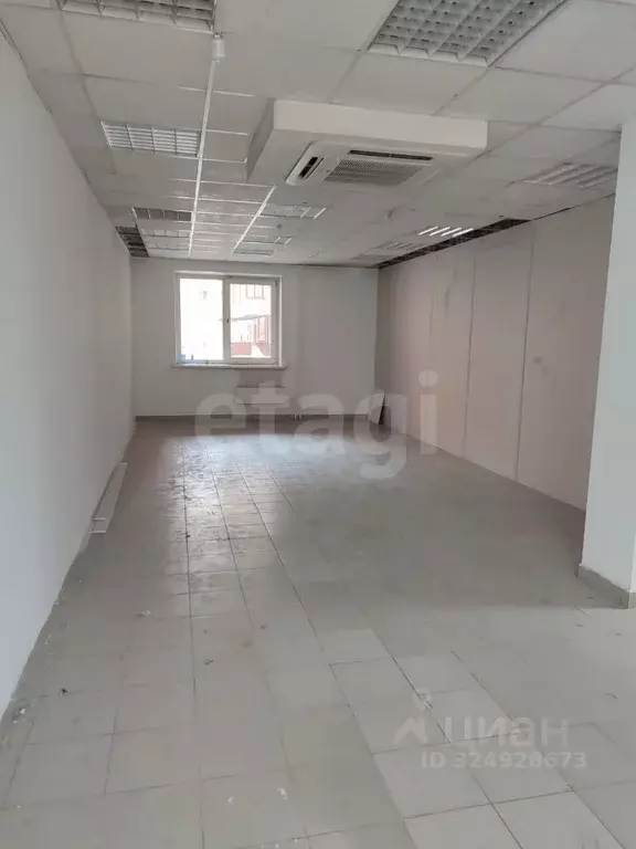 Помещение свободного назначения в Красноярский край, Красноярск ул. ... - Фото 1