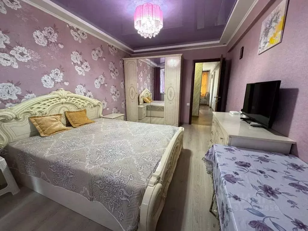 2-к кв. Краснодарский край, Сочи Светлана мкр, ул. Джигитская, 13 ... - Фото 0