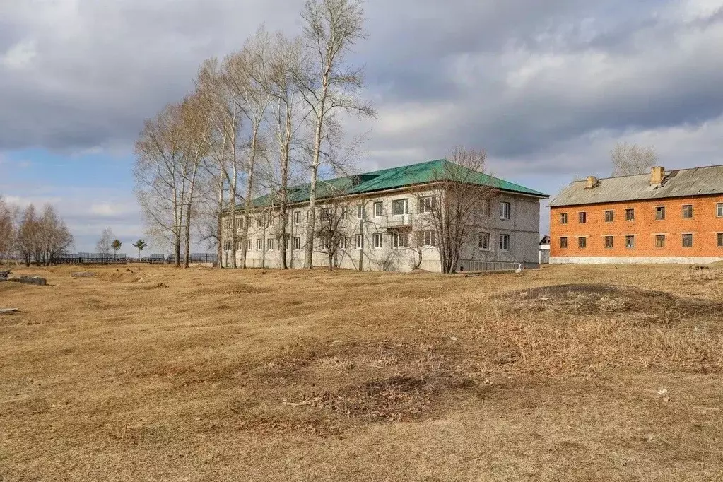 Участок в Иркутская область, Иркутский муниципальный округ, д. Куда ... - Фото 1