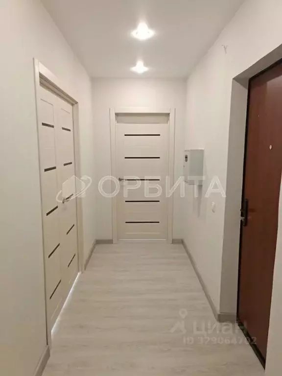 2-к кв. Тюменская область, Тюмень ул. Домостроителей, 34 (51.0 м) - Фото 2